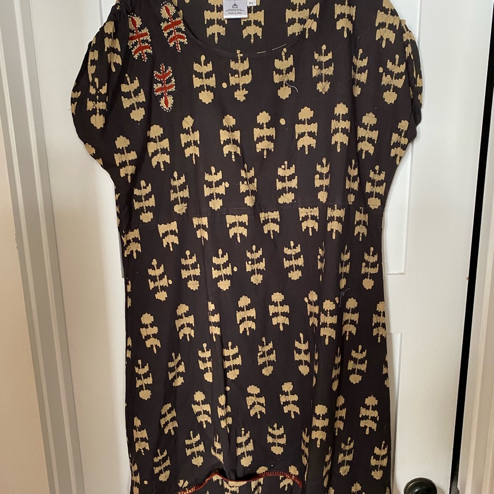 Marketplace Handwork of India, Size Petite Large